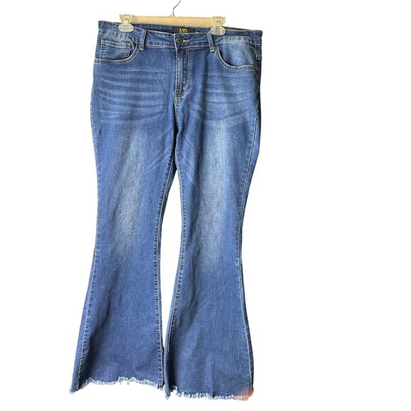 Lucky & Blessed Flared Jeans with Stretch Size 16 - Picture 1 of 7